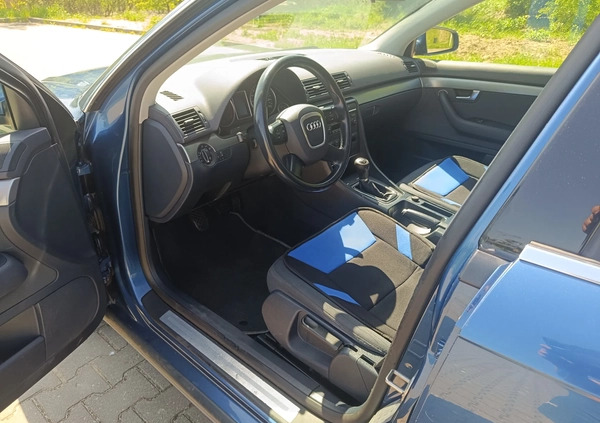 Audi A4 cena 15600 przebieg: 180000, rok produkcji 2005 z Olsztyn małe 137